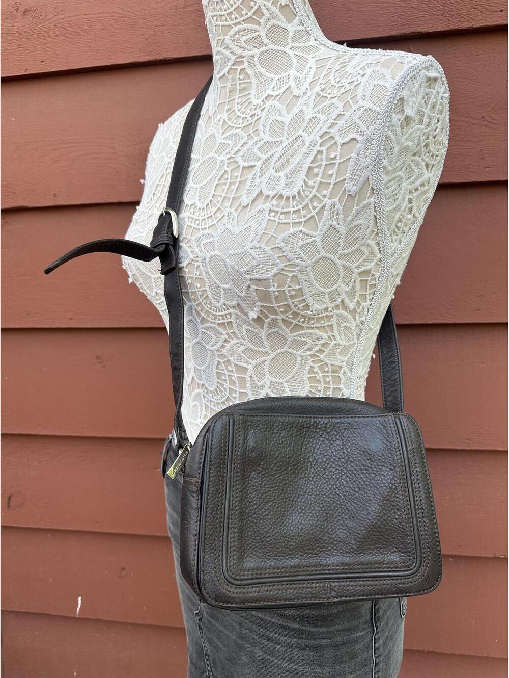 Liz Claiborne Black Leather Crossbody‎ Bag
